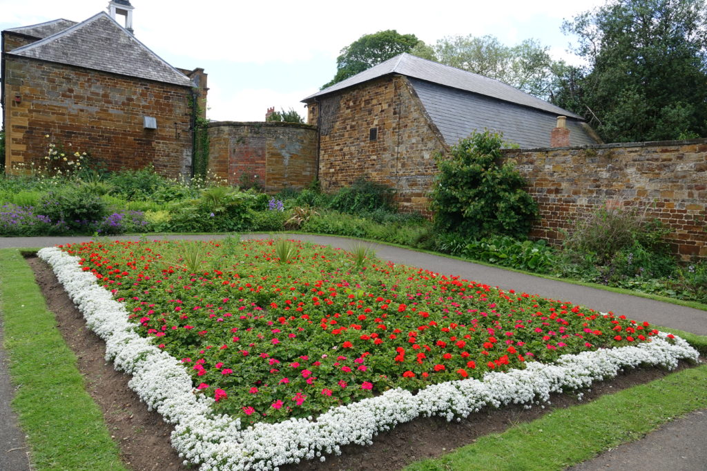 Walled Garden Red and White