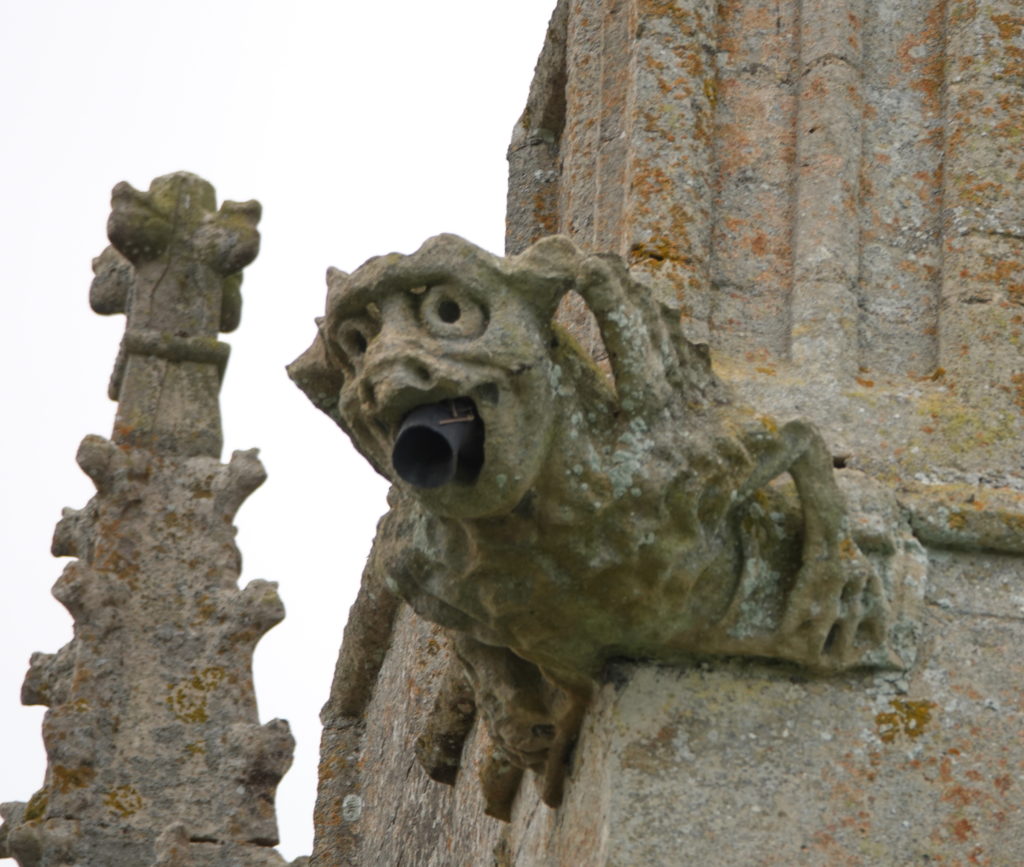 Leaning over Gargoyle